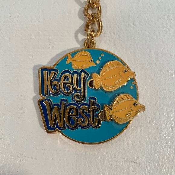 Key West Florida Moving Fish Keychain Metal Blue Gold Unique Swimming Fish Fob - Picture 4 of 7